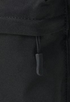 Pier One UnisexZainoBlack Donna Borse PI954O04H-Q11 -Pier One dd66b91a02e145f1a04a98806386bfe3