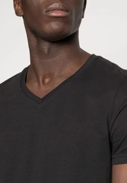 Pier One 3 Pack T-Shirt BasicBlack Uomo T-shirt E Polo PI922O0GO-Q11 11 Pier One 3 Pack T-Shirt BasicBlack Uomo T-shirt E Polo PI922O0GO-Q11 -Pier One df7c9f951f5c42309db997b3240fc1e8