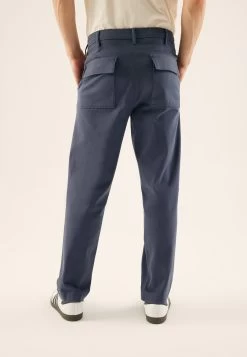 Pier One ChinoDark Blue Uomo Pantaloni PI922E05G-K11 10 Pier One ChinoDark Blue Uomo Pantaloni PI922E05G-K11 -Pier One e91300b7193446adaf2ed20b446d0cb2