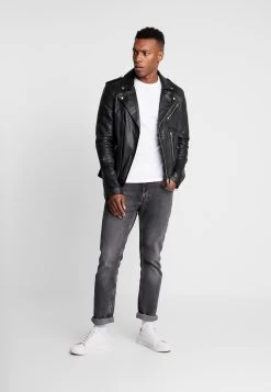 Pier One 3 PackT-Shirt BasicWhite Uomo T-shirt E Polo PI922O0GQ-A11 8 Pier One 3 PackT-Shirt BasicWhite Uomo T-shirt E Polo PI922O0GQ-A11 -Pier One ea5a45d6ac054aaf8ad5e779d70e706b