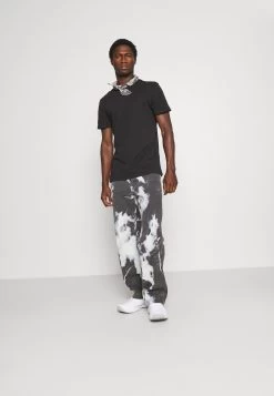 Pier One 3 PackT-Shirt BasicBlack/Mottled Dark Grey/Bordeaux Uomo T-shirt E Polo PI922O0GQ-Q16